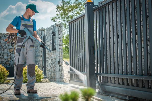 Post-Construction Pressure Washing in Sheffield, IA